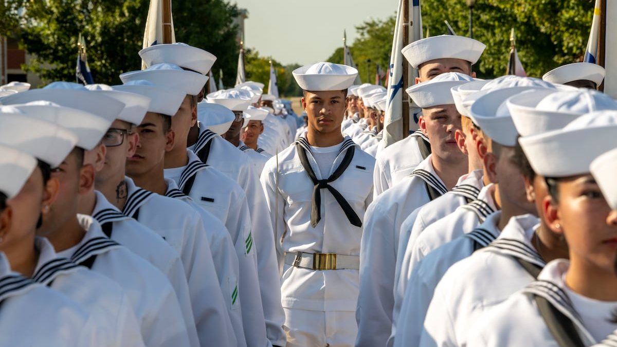 Navy bounces back, surpasses recruiting goals for Fiscal Year 2024