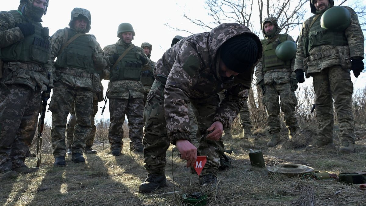 Pentagon to send Ukraine anti-personnel mines ‘soon,’ US says