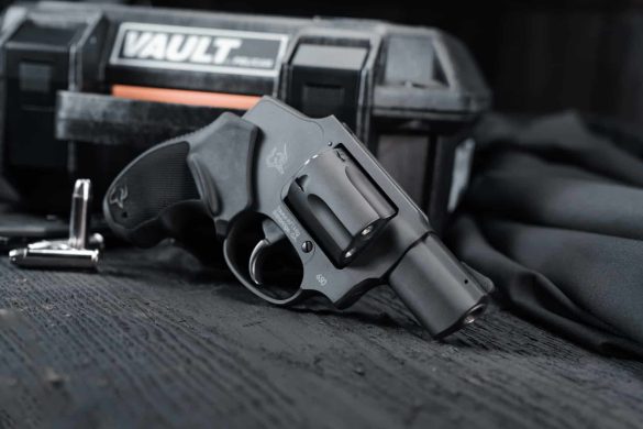 [FIRST LOOK] NEW Taurus 650 Shrouded Hammer CCW .357 Mag Revolver