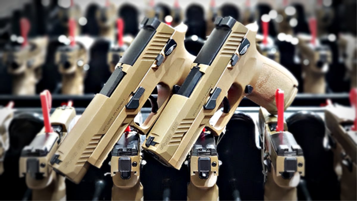 SIG SAUER, Inc. is proud to announce the delivery of the 100,000th M17 and M18 for the Modular Handgun System program to the U.S. Military, ahead of schedule, and surpassing the performance standards and requirements since the official contract award in January 2017.