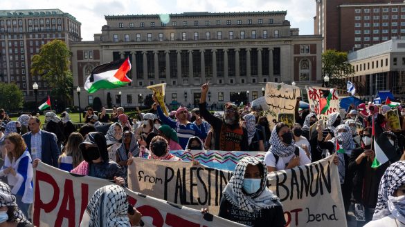 Veterans Day supporters combat anti-Israel protesters on university campus