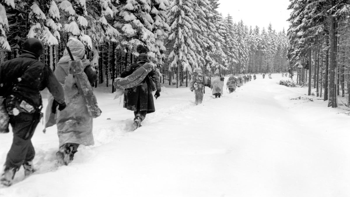 Two vets recall Battle of the Bulge fears, mayhem