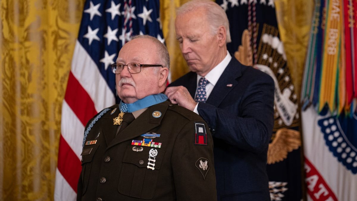 Facing desperate odds, soldiers’ Vietnam stand led to Medals of Honor