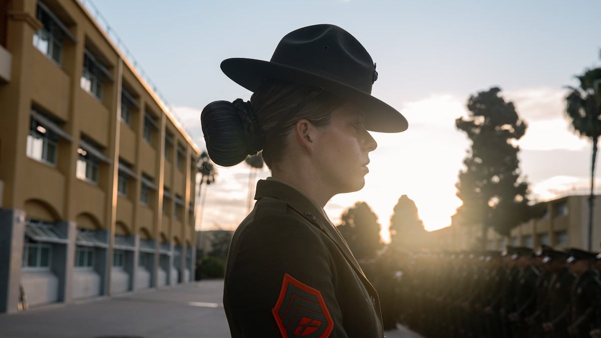 In quiet shift, Marines allow mixed-gender DI teams to train recruits