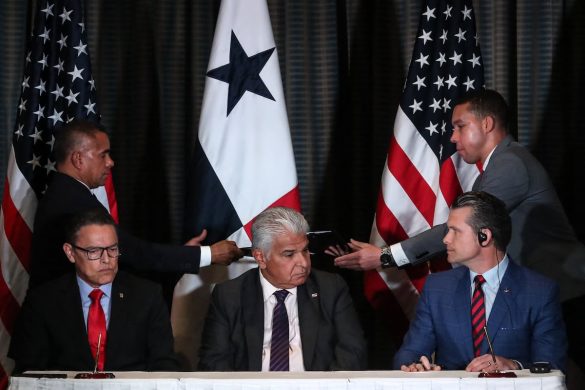 Seeking reset, Hegseth affirms Panama’s sovereignty over canal