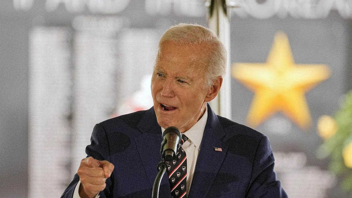 Biden honors fallen troops at first public event since cancer announcement