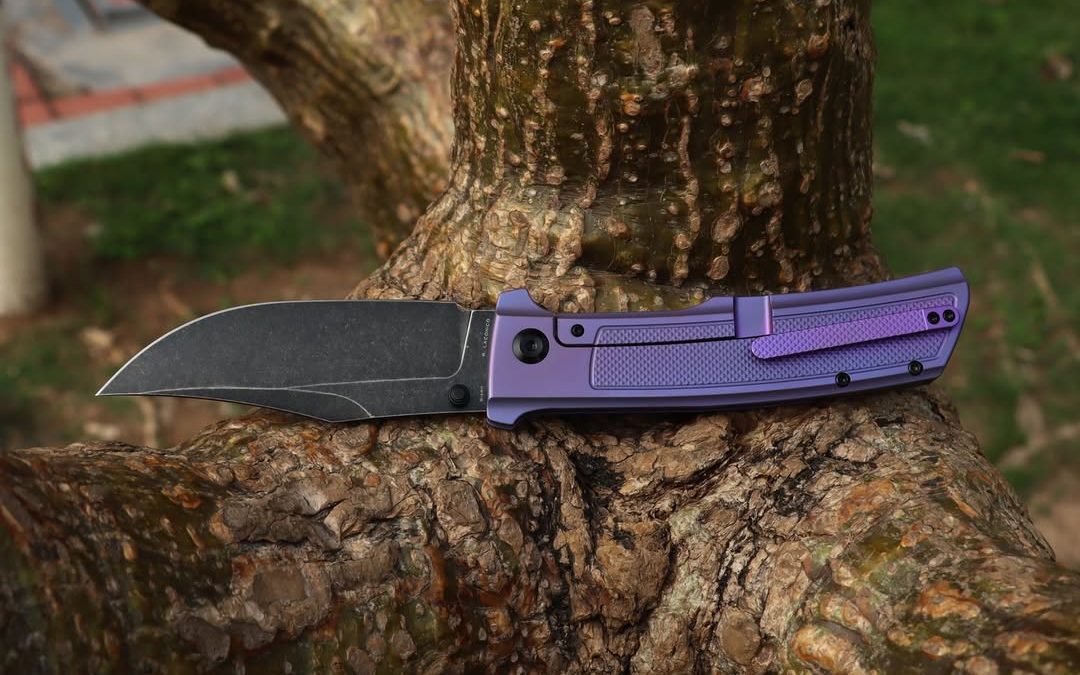 Laconico/Kansept Bison Folder Brings the Beef