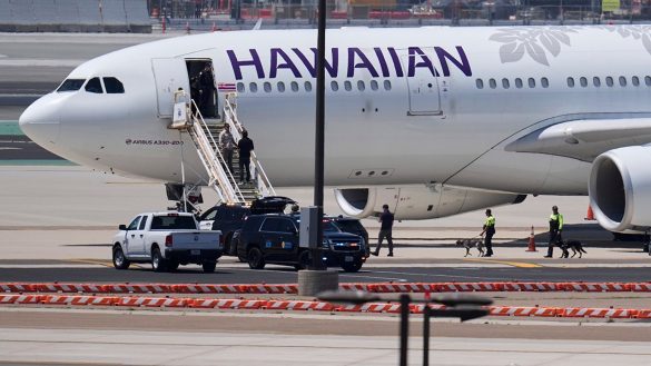 Navy technician arrested for false bomb threat on Hawaiian Airlines flight in San Diego