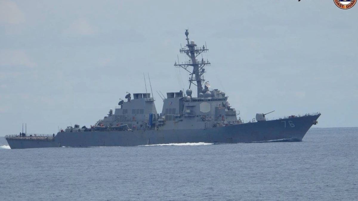 US briefly deploys warships after Chinese military ships’ collision