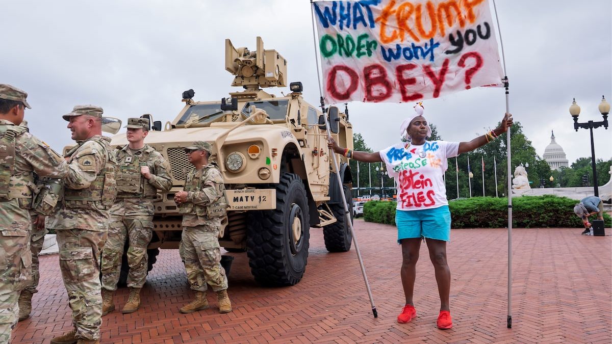 Trump plans to patrol DC with National Guard on Thursday