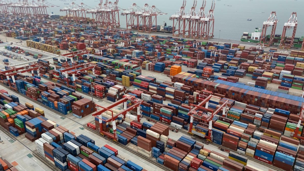 In a war, the US Army could destroy China’s ports. Should it?