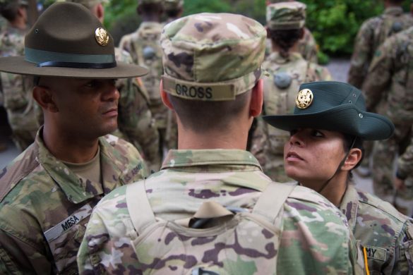 Female drill sergeants to don Army campaign hat in 2026
