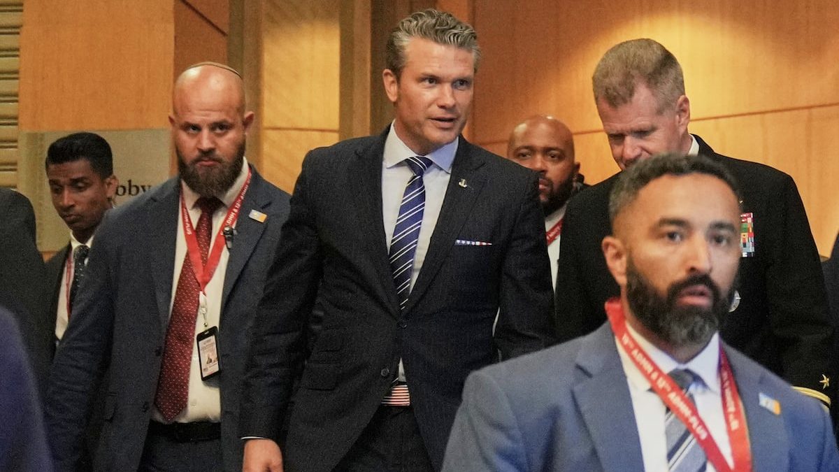 Hegseth orders military to detail lawyers to Justice Department