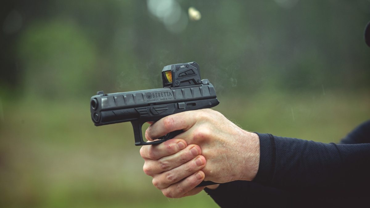 Steiner MPS Review: Rugged Enclosed-Emitter Carry Optic