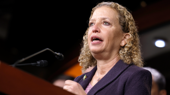 Rep. Wasserman Schultz blames Trump for National Guard shooting in DC crackdown