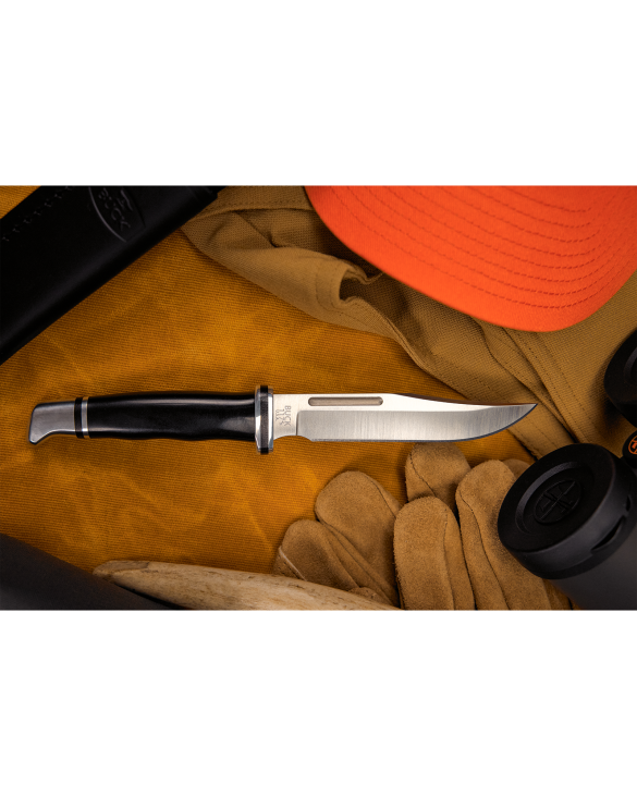 Buck Stealth Run Merges the Brahma and the Woodsman