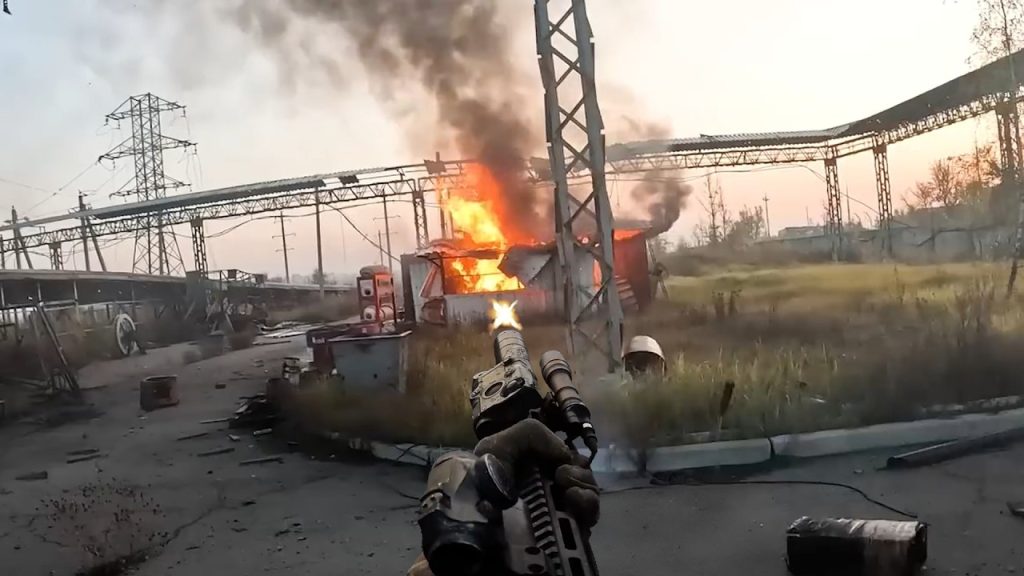 🔴 Ukraine War – Ukrainian Special Forces In Heavy Combat In Pokrovsk • Helmet Cam Combat