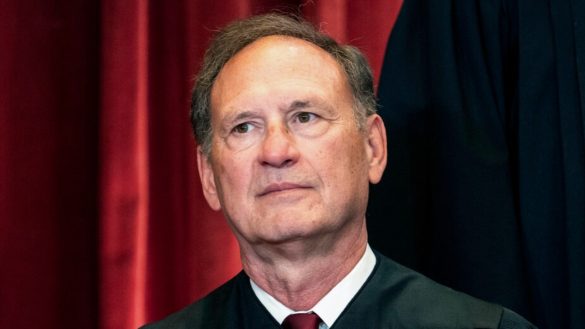 Supreme Court Justice Alito dissents on Trump National Guard block