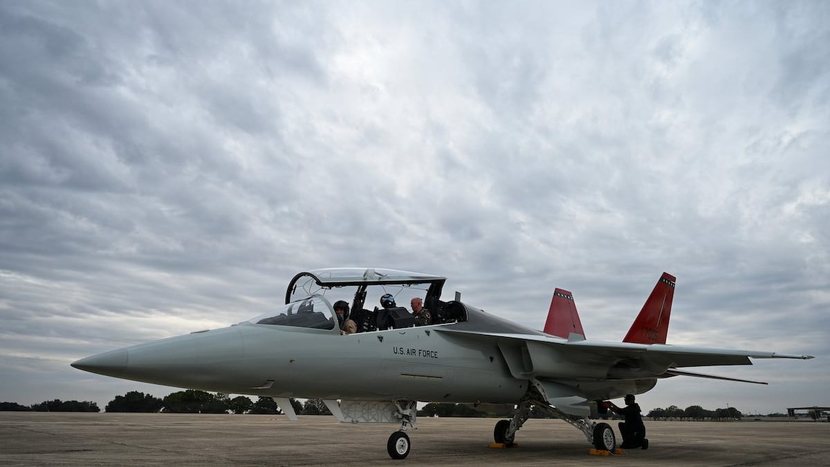 US Air Force instructor pilots have first T-7 in training milestone