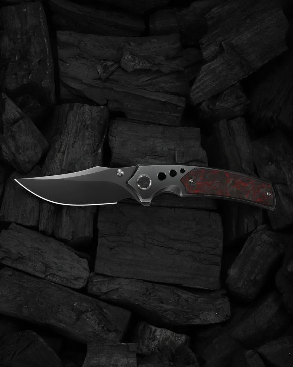 We Knife Co. Aims for the Sky(nix)
