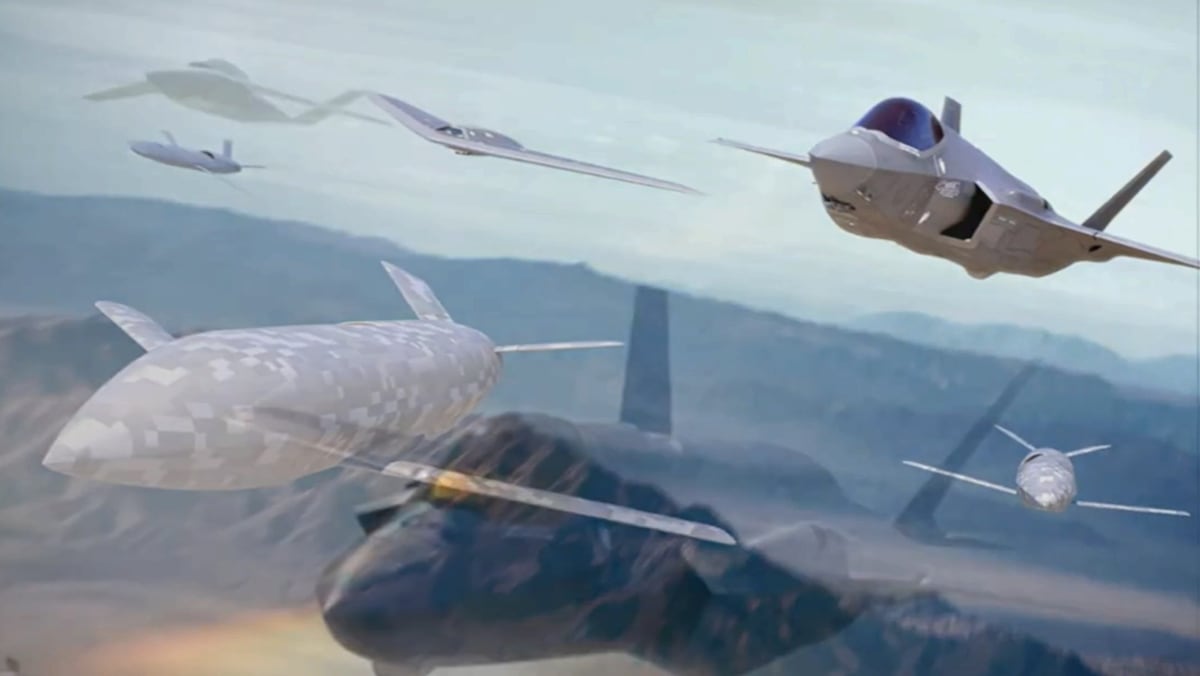 Navy F-35 pilots train to wield drones with touchscreen tablets