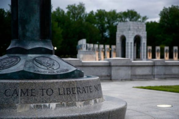 WWII Memorial in Washington closed for five months