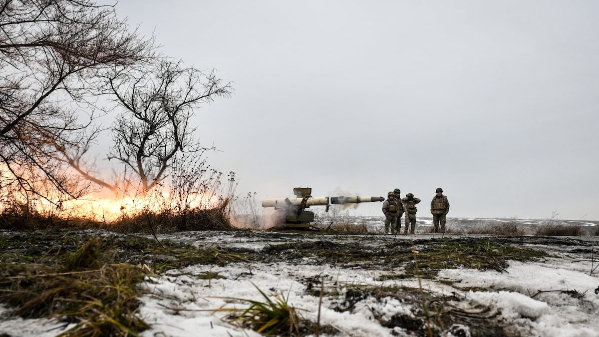 Ukraine feeds sensitive military data  to Palantir AI for training