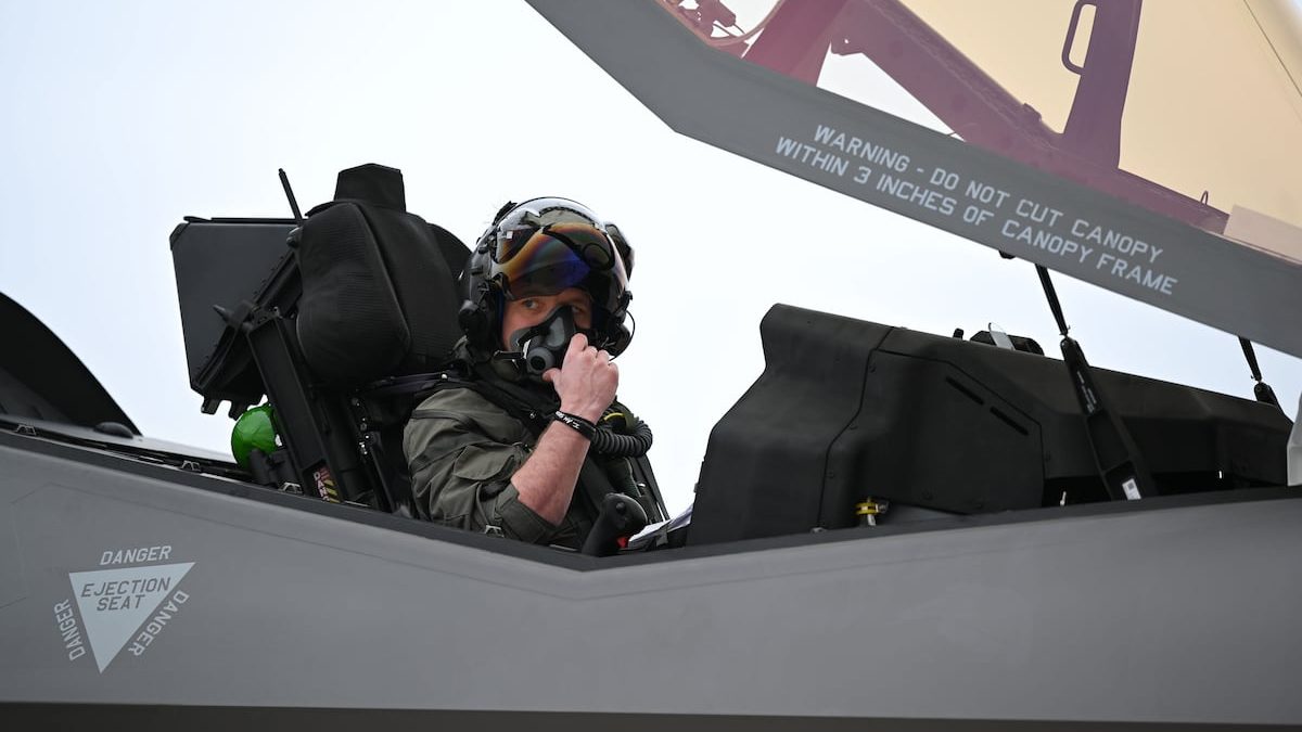 US Air Force looking for contractors to train foreign pilots