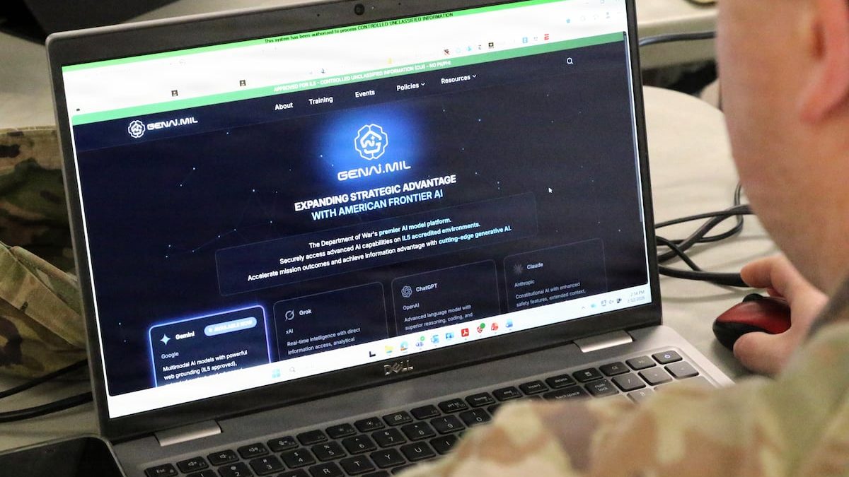 Army using AI to update doctrine