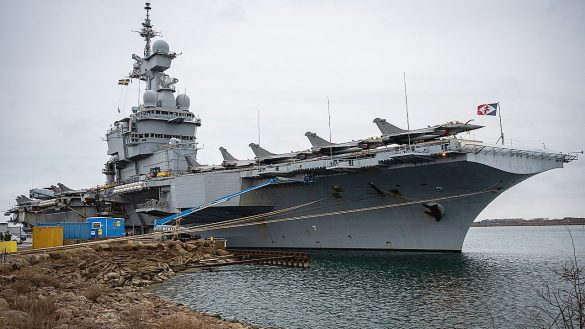 Swedish forces jam suspected Russian drone near French aircraft carrier
