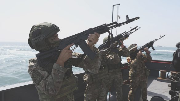 Iran moves military assets during Russia joint drills in Strait of Hormuz: expert