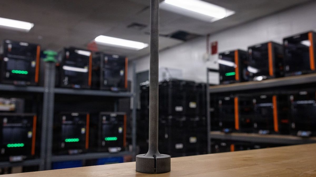 Marine lance corporal develops $10 solution to $5,600 antenna problem