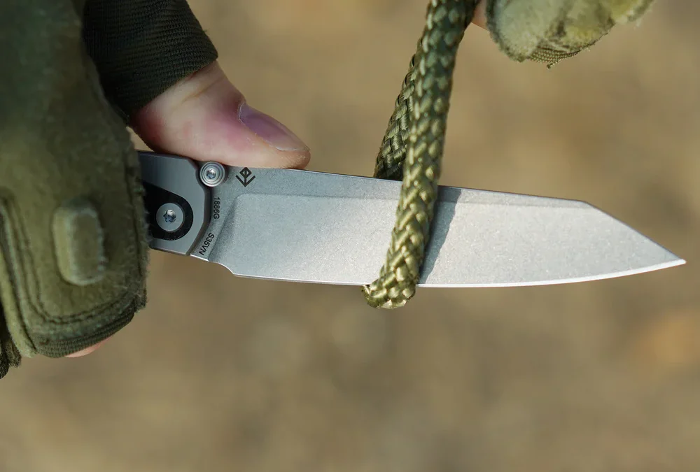 Artisan Trust Blends Symmetry with Size