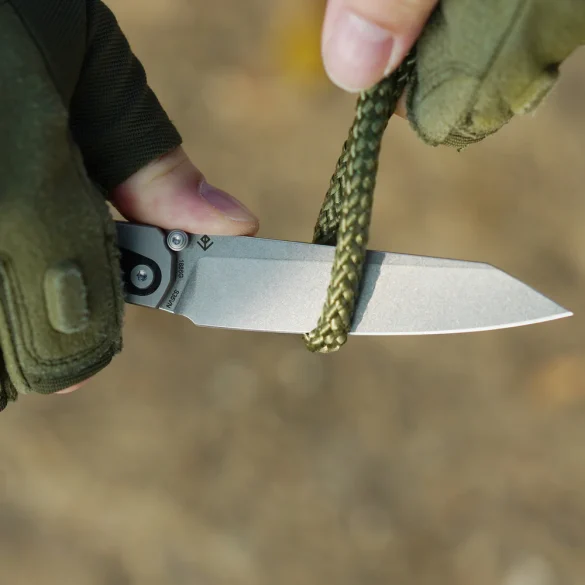 Artisan Trust Blends Symmetry with Size