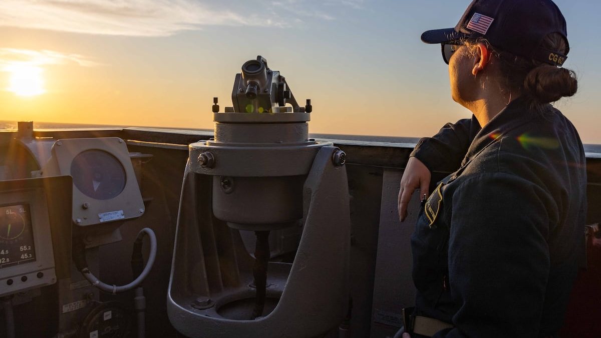 US Navy rotates last cruiser homeported in Japan to San Diego