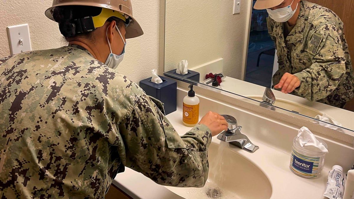 Guidance needed for doctors treating DOD, VA patients exposed to jet fuel in Hawaii water, report says