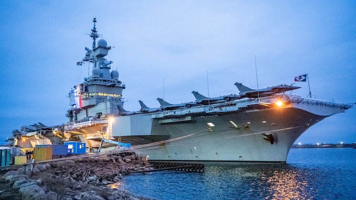 France sends aircraft carrier to Mediterranean as Middle East flares up