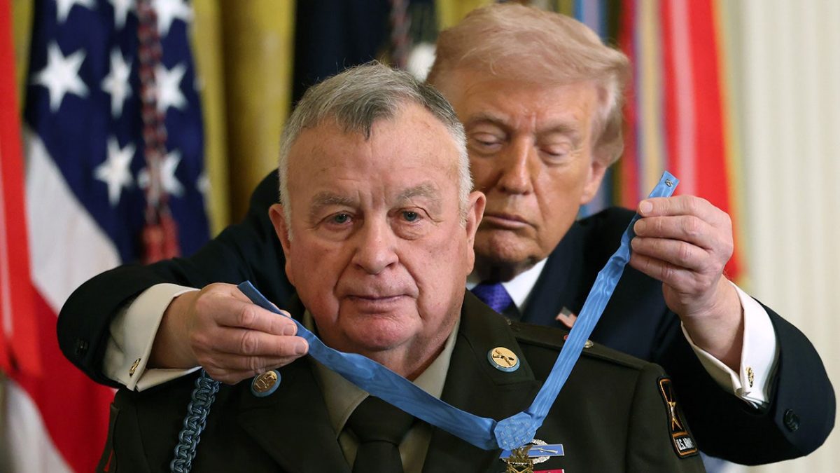 Trump awards Medal of Honor to three soldiers, honors ‘unsurpassed courage’