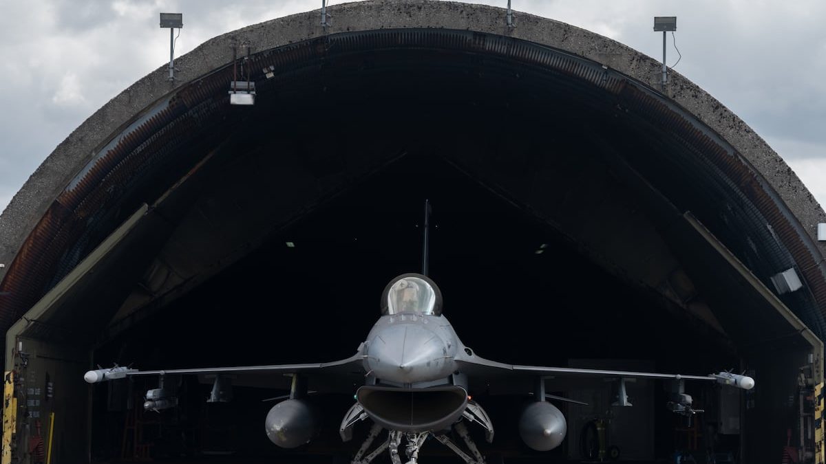 Calls for tougher US bunkers, hangars go back years, analysts say