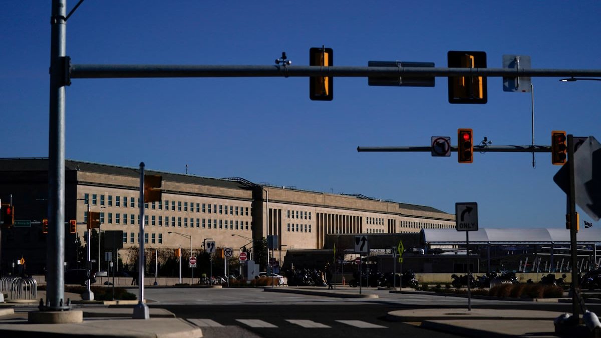 Pentagon, FAA sign agreement on deploying anti-drone laser system near Mexico