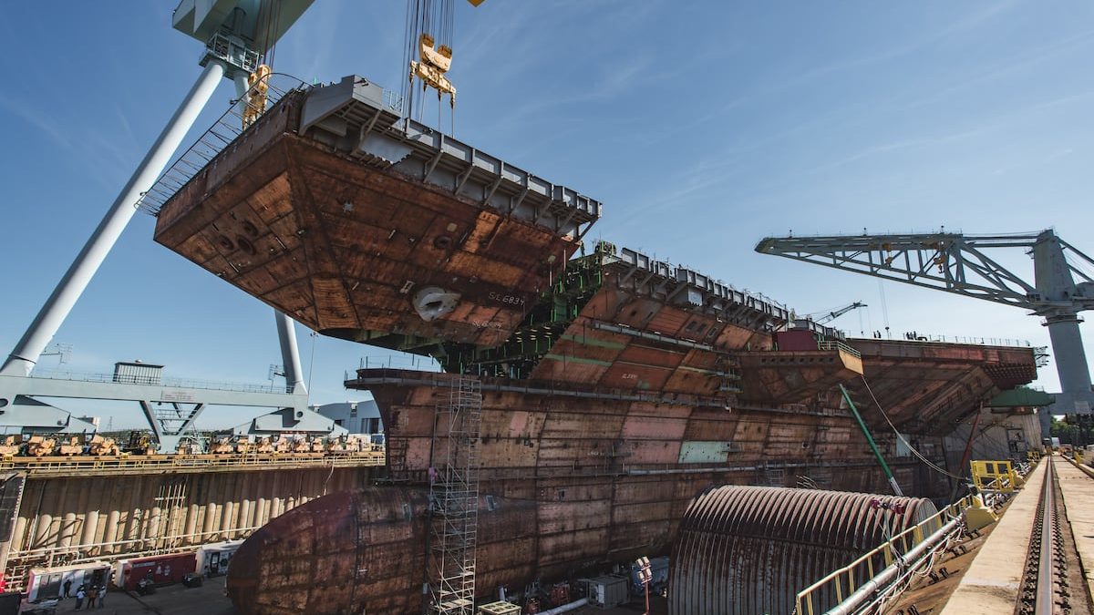 Trump seeks to double number of ship requests with 2027 defense budget