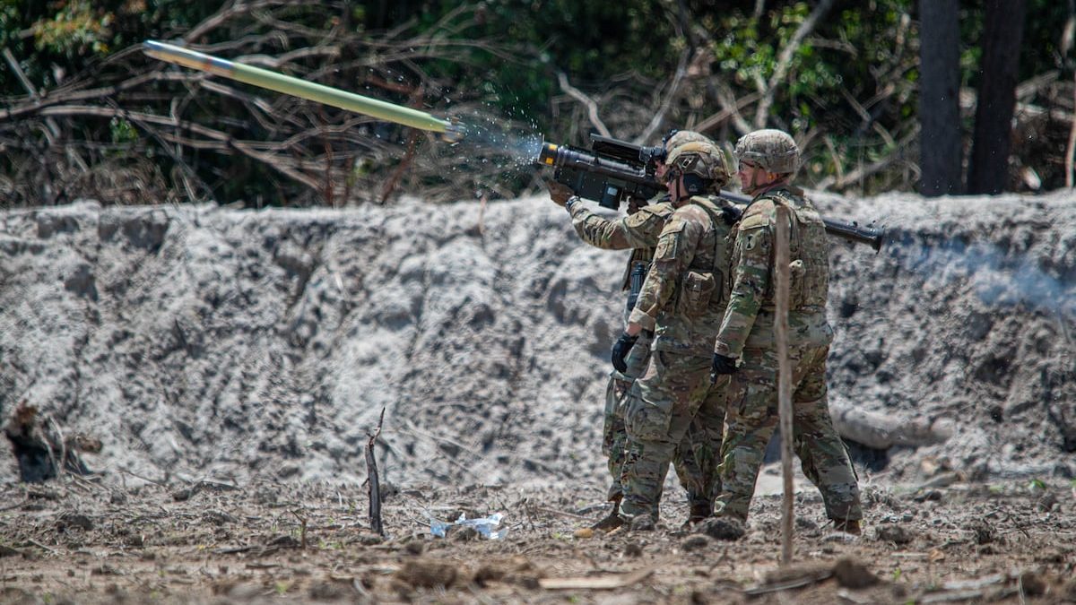 The US Army wants thousands of air defense missiles to replace the Stinger