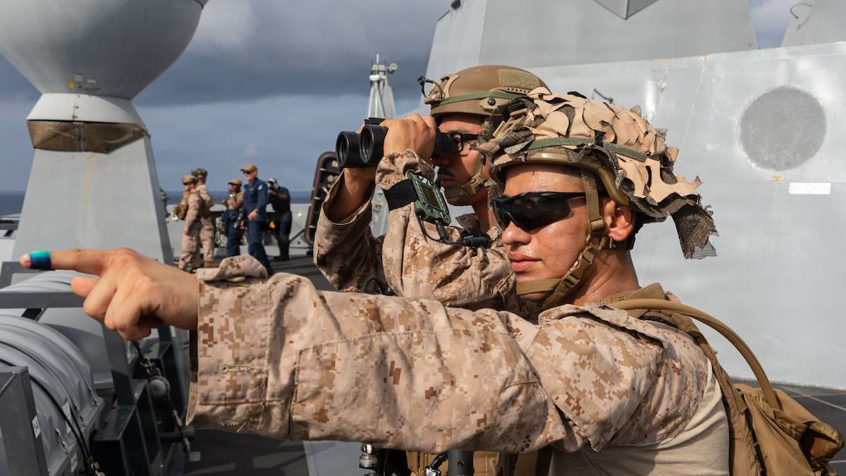 Chokepoint busters: Marines seek toolkit to help aviators clear way for amphibs