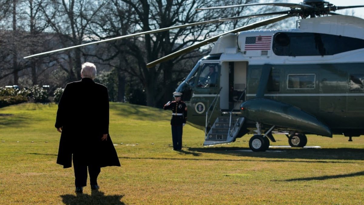 Marine One helipad to be built on White House lawn, Trump says