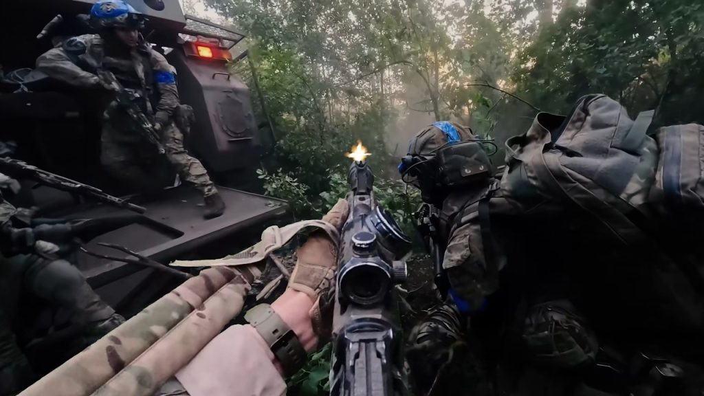 Ukrainian Forces Storm Russian Held Positions During Heavy Combat Operation • Insane Helmet Cam