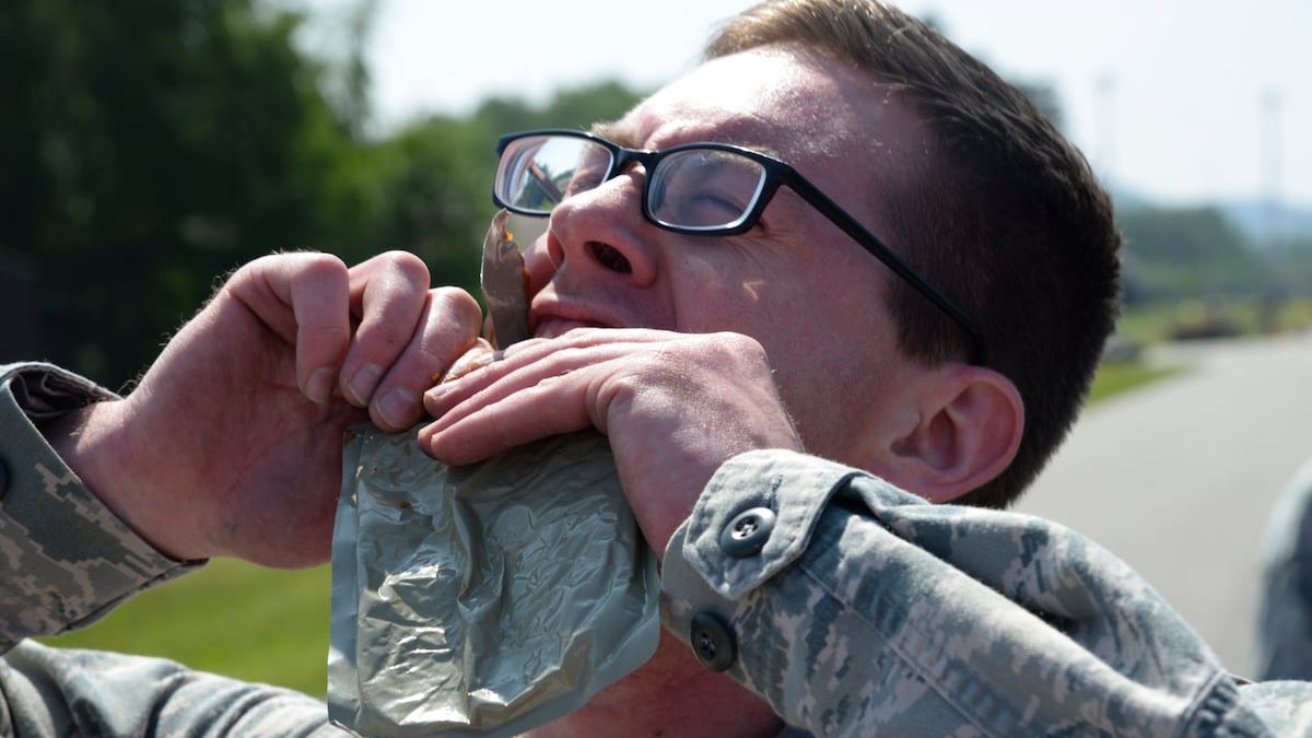 Army contractor swindles over $1 million … in MREs