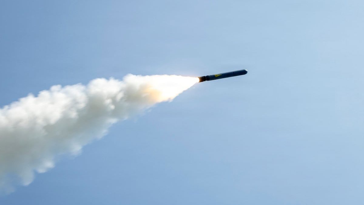 US awards Raytheon $22.9 billion deal to boost Tomahawk output