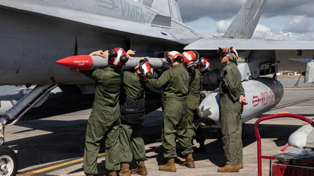 Pentagon, Lockheed sign framework deal to boost AIM-260 production
