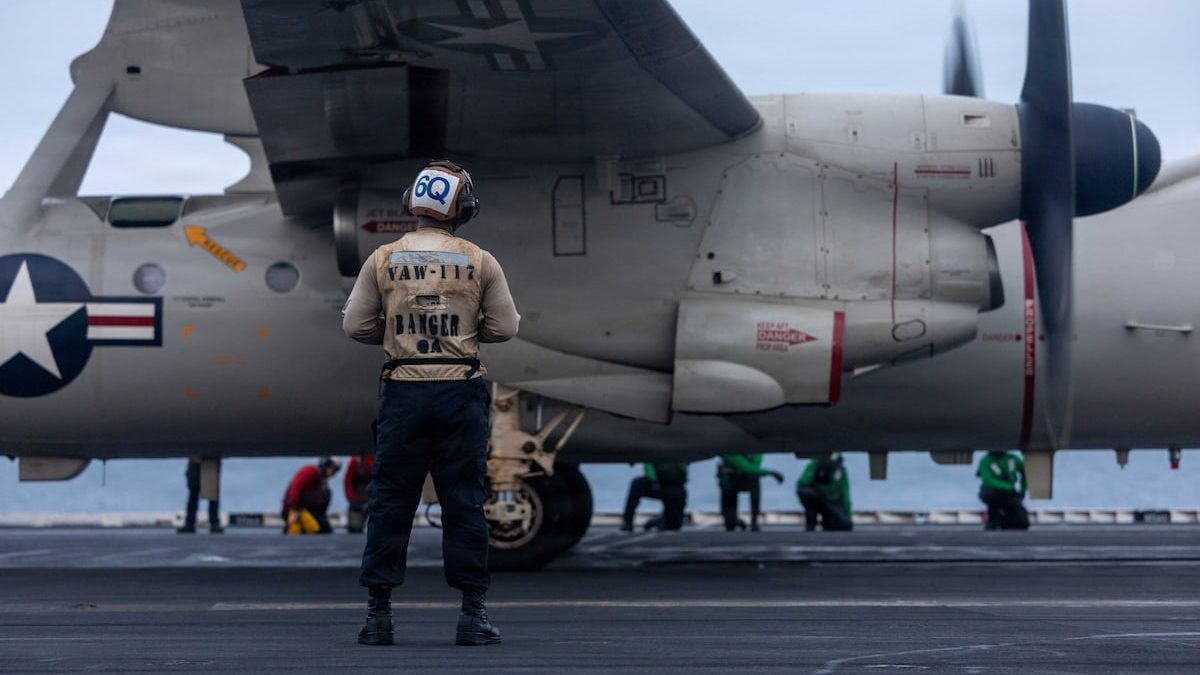 8 sailors attempted suicide aboard ships from Lincoln strike group, Cao says