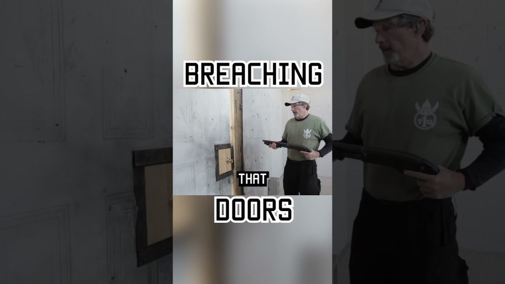 How to Breach a door with a shotgun  #military #militaryeverything #tips #airsoftcqb #training